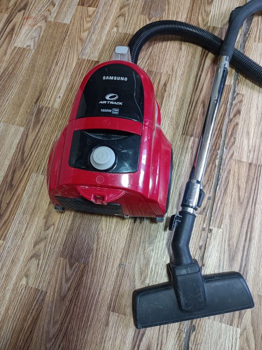 Пылесос марки Самсунг