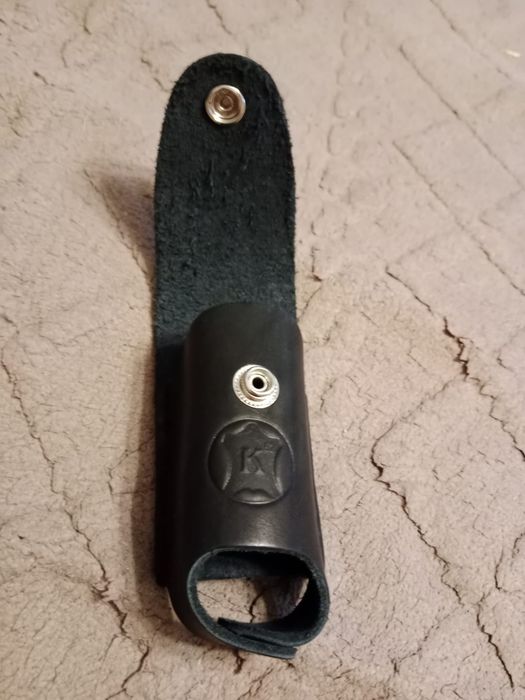 Чехол для 65мл на пояс.