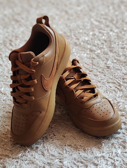 Оригинални маратонки Nike Lu3