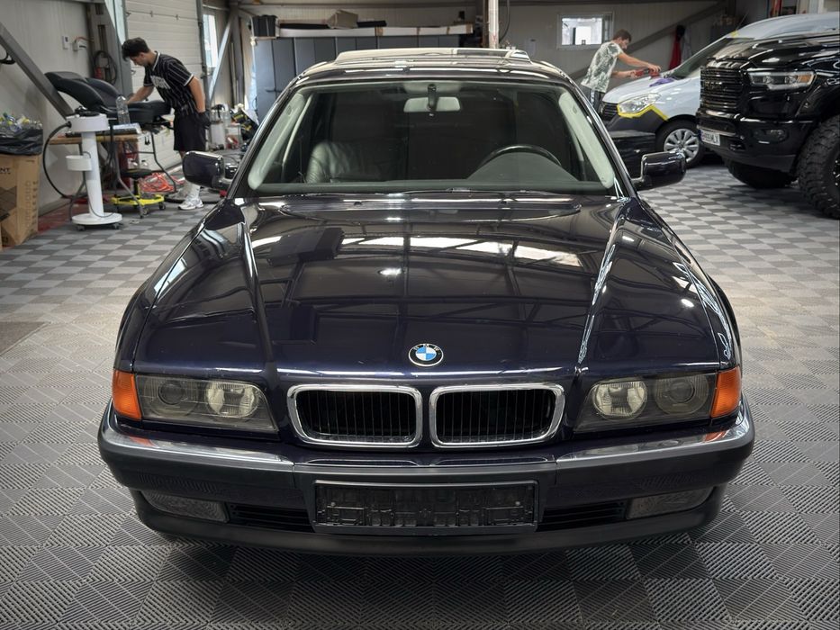 BMW Seria 7