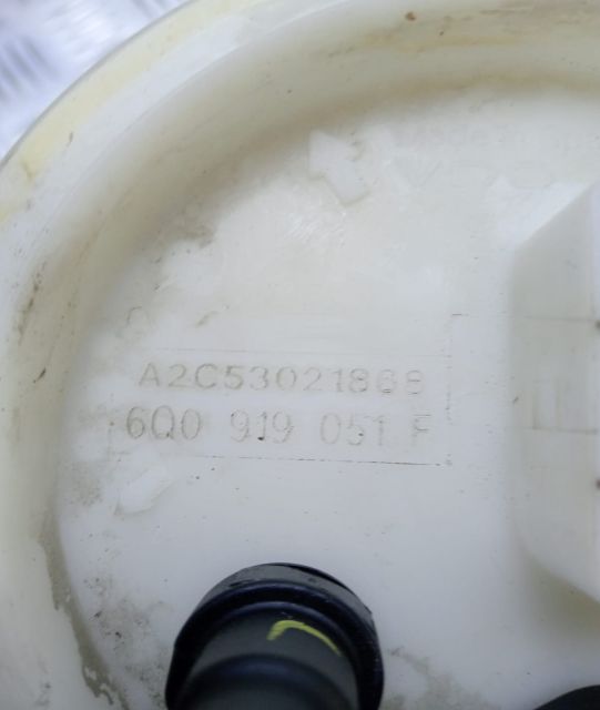 Pompa Rezervor 6Q0919051F Volkswagen VW Polo a 4-a generatie 9N seria