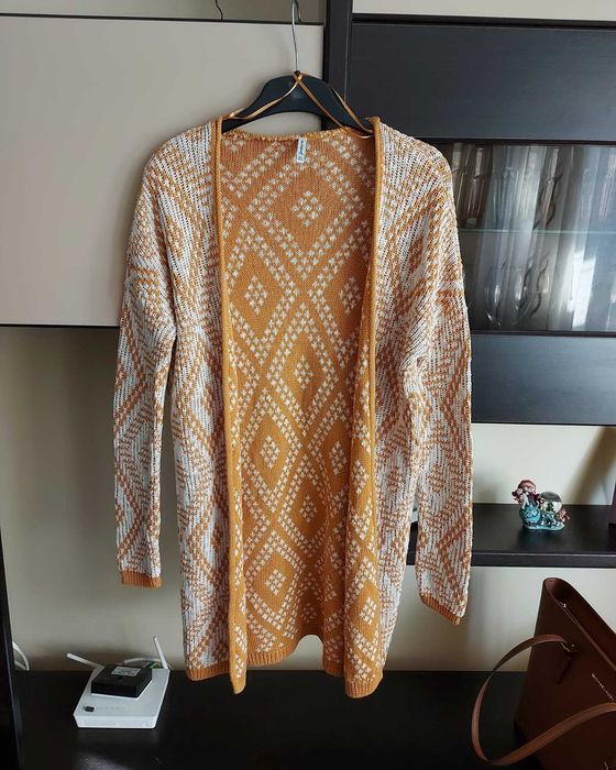 Cardigan Stradivarius