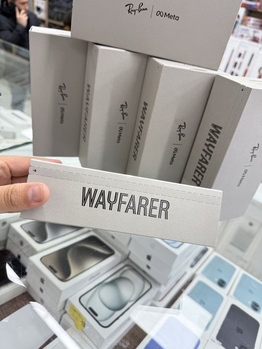 Ray-Ban Meta Wayfarer Clear