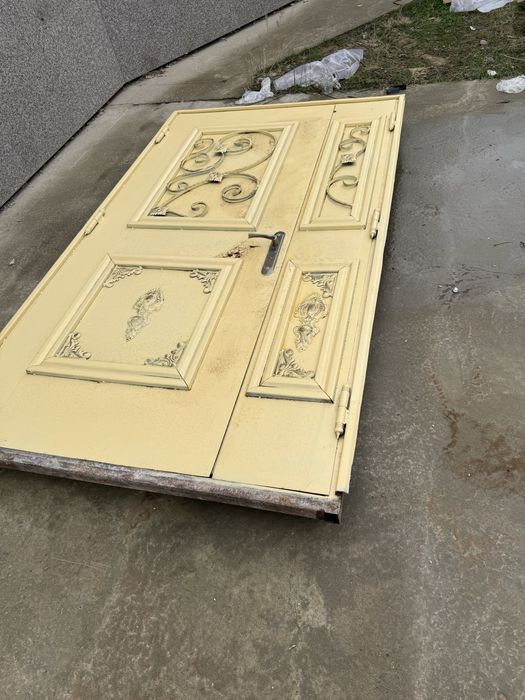 Входная металическая дверь