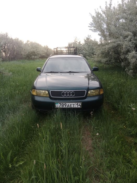 Продам Ауди А4 универсал