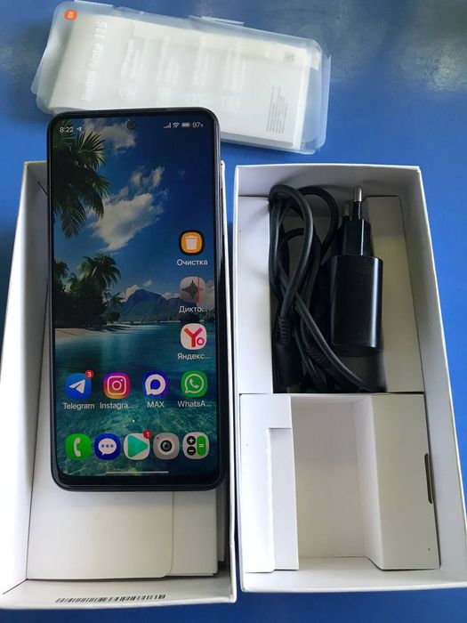 Redmi Note 11s 8+8/128 ideal
