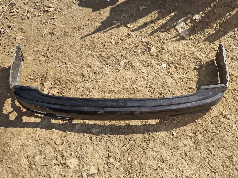 Audi Q7 2018 задна броня горна част