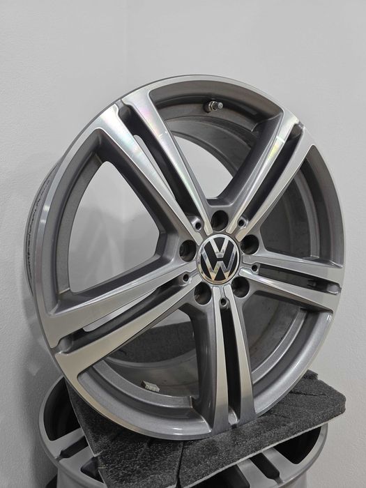 Jante 18 OEM Cupra Formentor Skoda Karok VW Passat Audi A4 Q3 5x112