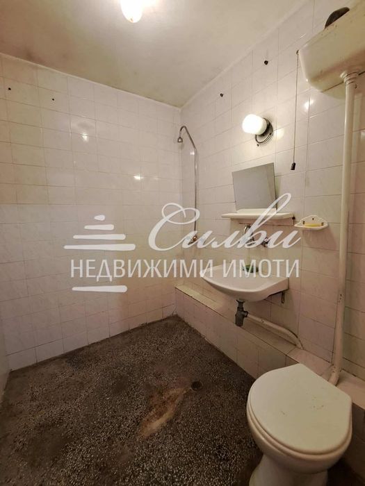 Двустаен апартамент-кв. Център