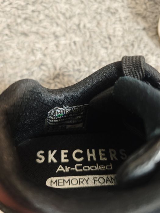 Маратонки 27 и 28 номер Skechers air с мемори пяна за момче
