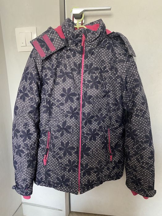 Куртки, пальто, шубы для девочек