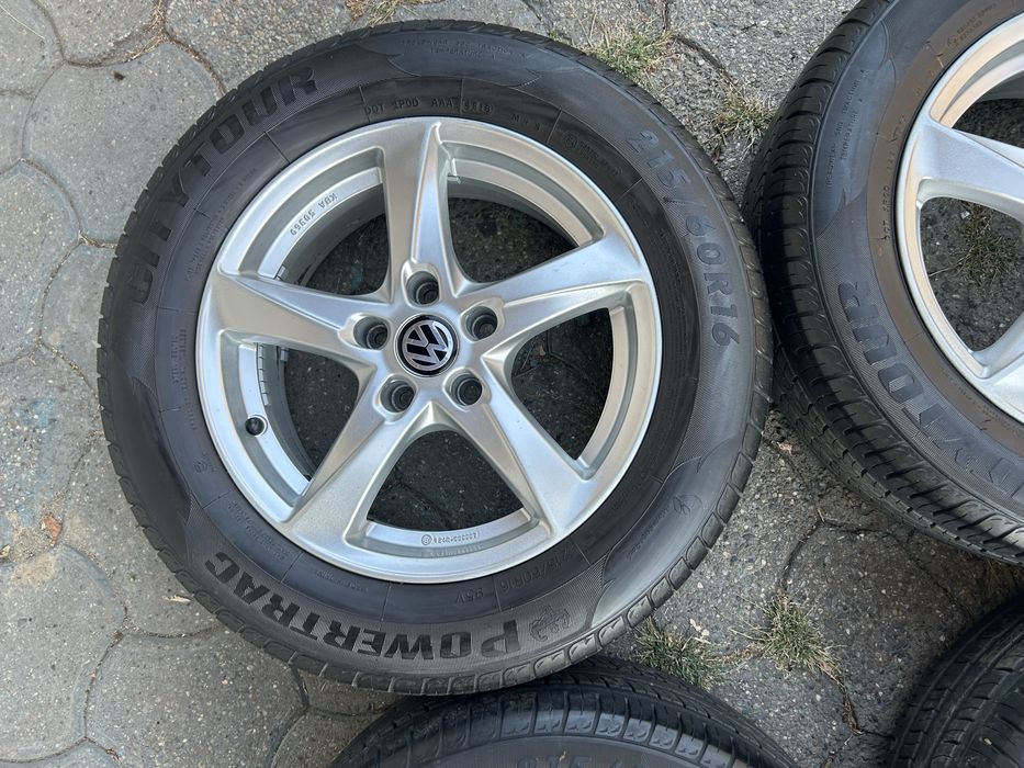 Jante aliaj 5x112mm, anvelope vara 215/60 R16, VW Passat, Sharan, Tiguan, Seat Alhambra, Skoda Octavia Yeti Superb, Audi Q3