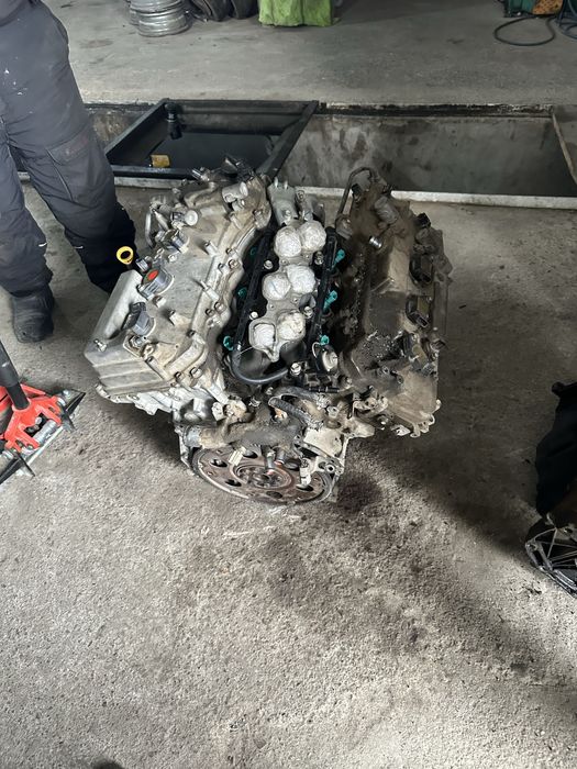 Мотор 3.5 2gr-fe