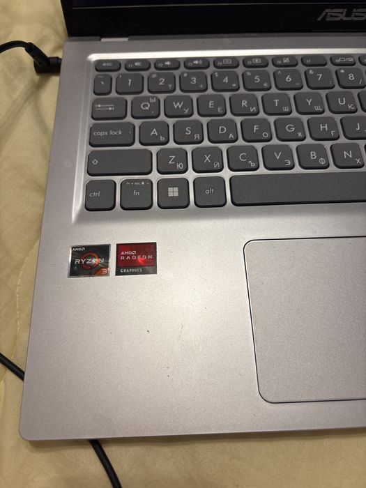 Лаптоп Asus X515DAP_M515DA