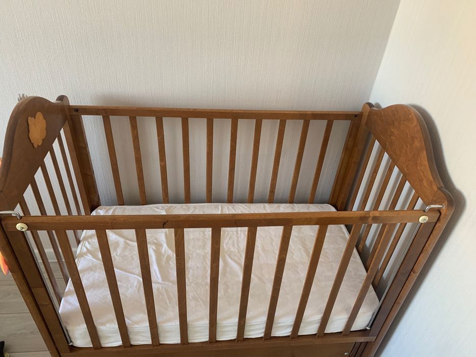 Кроватка детская