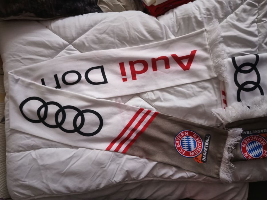 2 fulare Audi-Fc Bayern Munchen