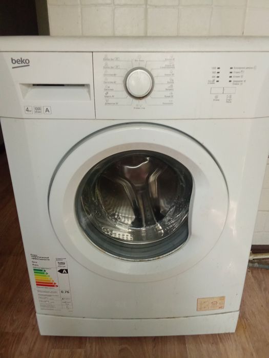 Продам стиральную машину