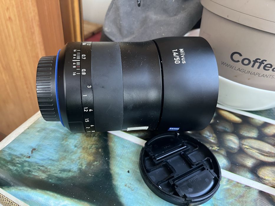 Obiectiv EF Canon: 50mm f1.4 manual, Carl Zeiss Milvus. Nefolosit!