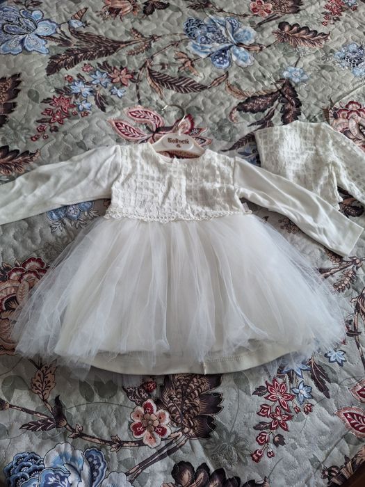 Продам платье для девочки 1-2 года