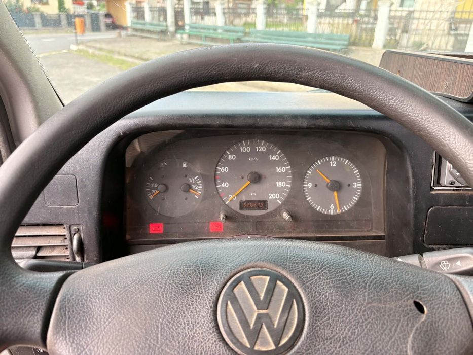 Vând platforma Lt 35 2.5 tdi 109 cp
