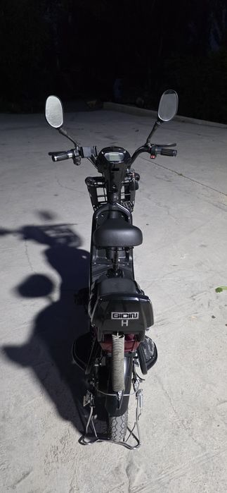 Продам Электроскутер Gicin SK 8