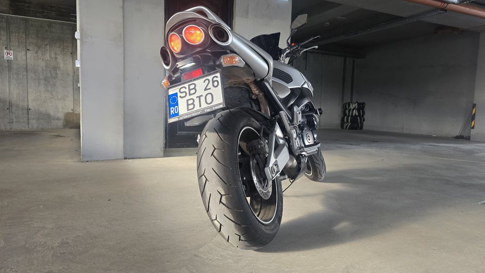 Vand Suziki GSR 600