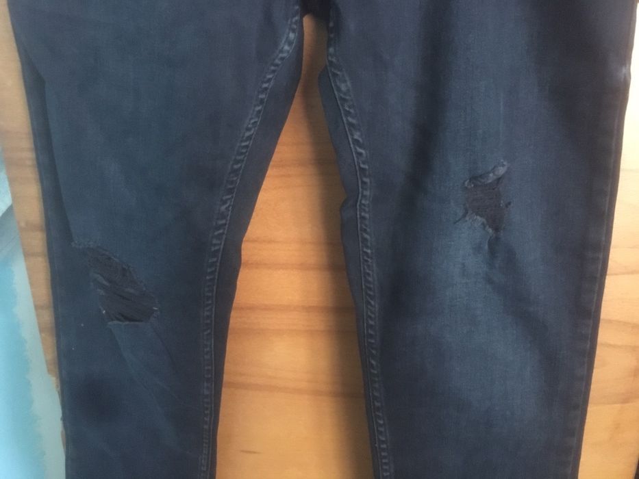 Pull& bear pantaloni baieti in stare buna mas 44