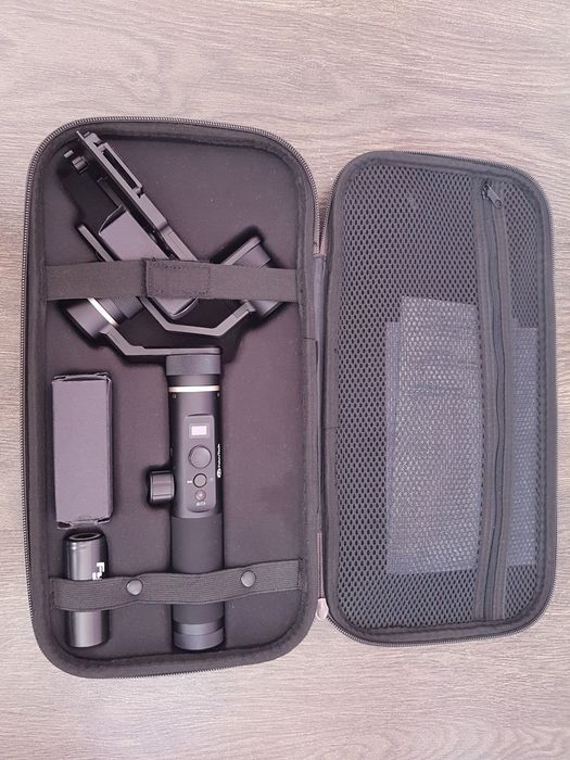 Гимбъл Feiyu Tech G6 plus + стойка за телефон + трипод