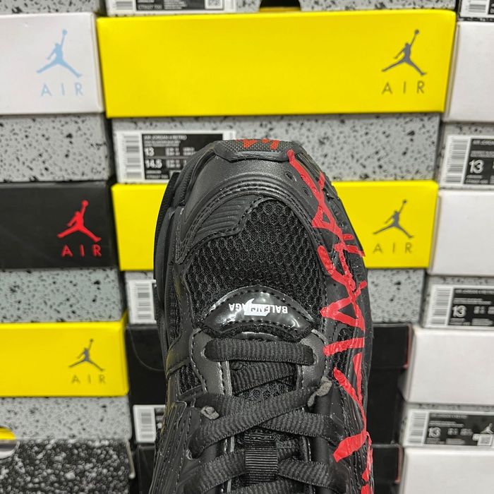 Balenciaga Runner Graffiti Black/Red | 35-46