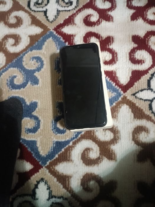 Продаю Samsung Galaxy A04e.