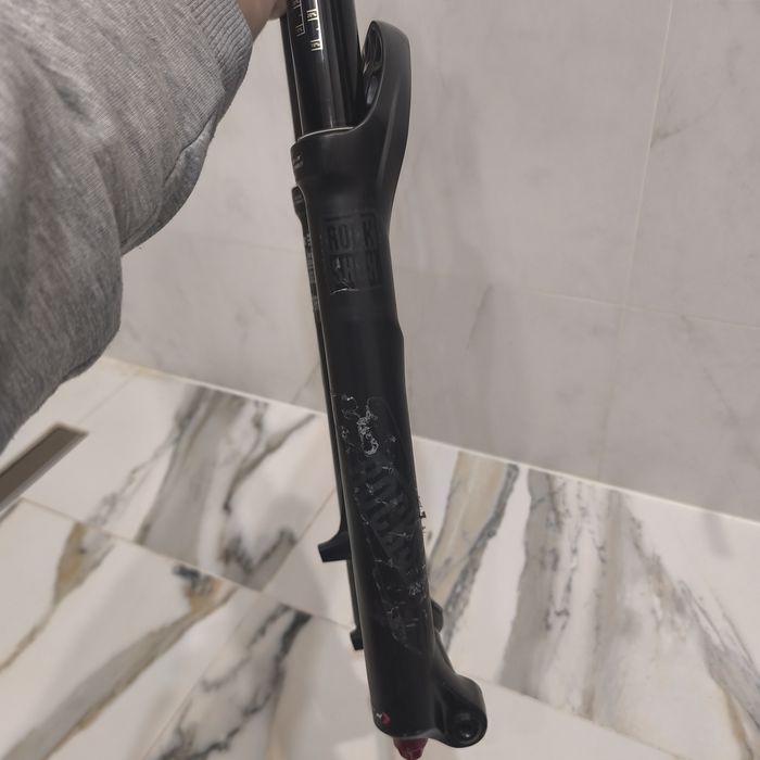 Rock shox Yari/ Lyrik