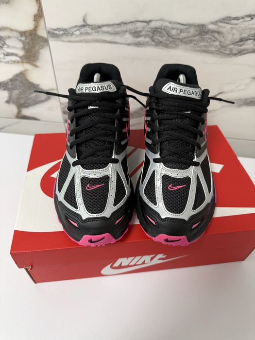Adidasi Nike Air 45