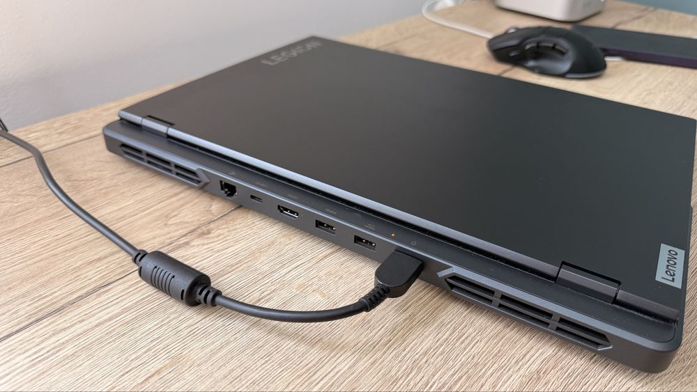 Laptop Gaming Lenovo Legion Pro 5 16ARX8