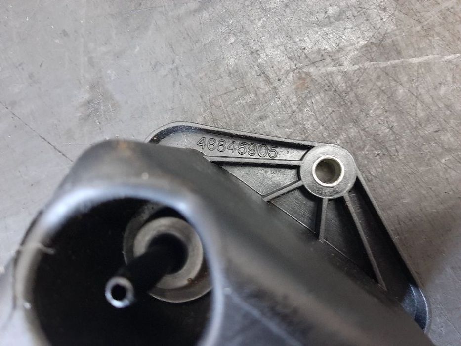 Rezervor vacuum 1.9 d alfa romeo 147 159 156 fiat multipla croma bravo 2 46845905