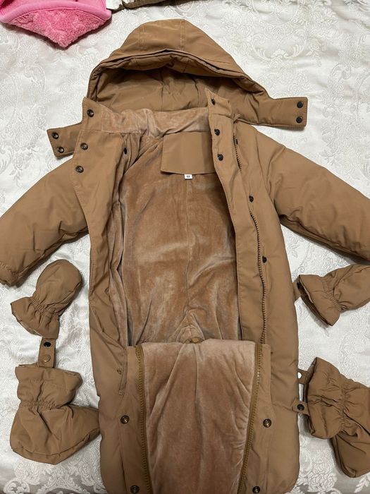 Продам новый зимний детский комбинезон