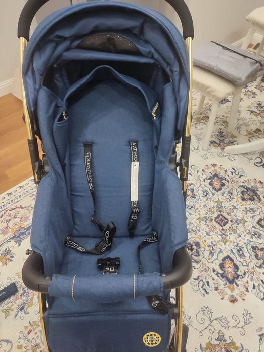 Коляска прогулочная с перекидной ручкой