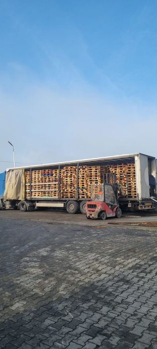 Vând paleți euro și non-euro