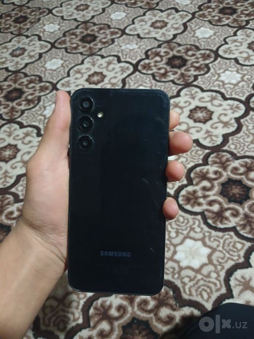 A 24 Dakument karobka bor 128Gb qora rang