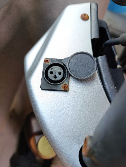 Електрическа инвалидна количка за части