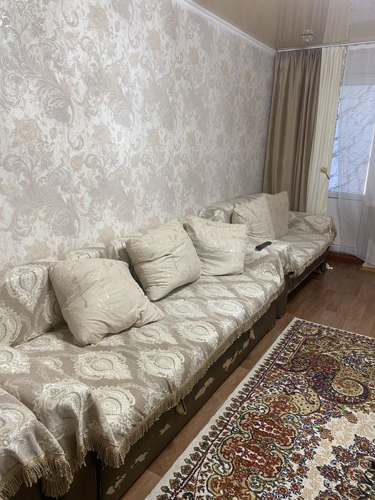 Диван гостиннаяя