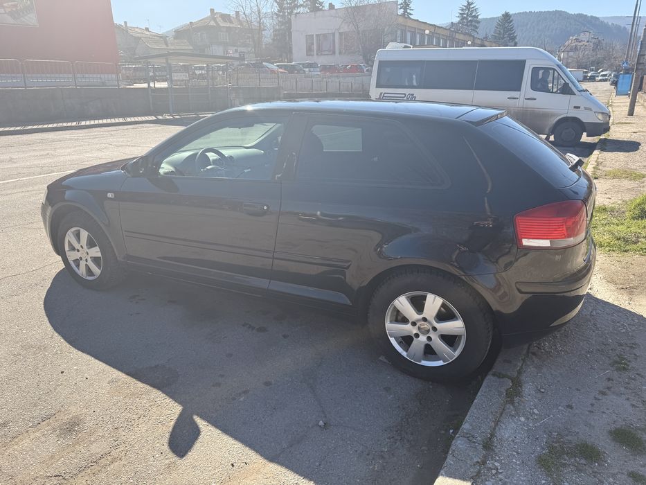Audi a3 1.6 2007 Хечбек