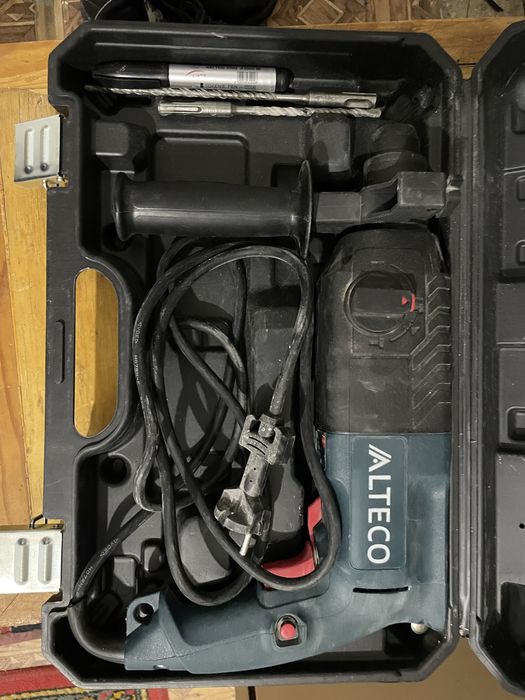 Продам перфоратор