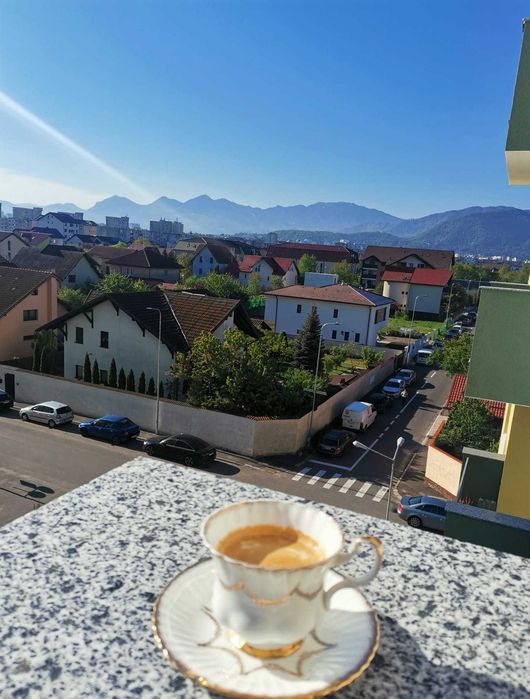 Apartament de închiriat - Brașov, Tractorul, Top City