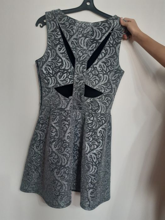 Продам красивое платье