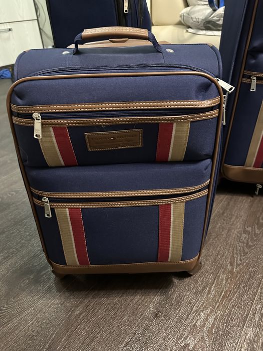 Чемоданы Tommi hilfiger