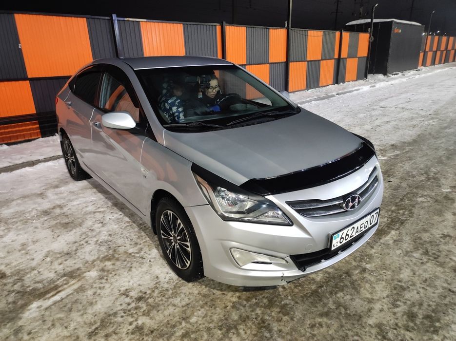Продам Hyundai accent 2015