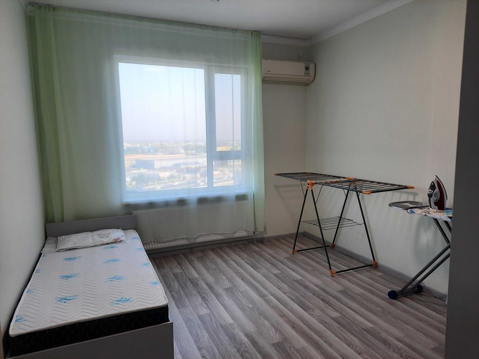 NRG ZAMON-1 своя 3 ком. кв. с ремонтом, мебелью и техникой.