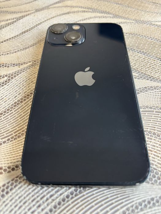 Айфон 13 мини в много добро състояние