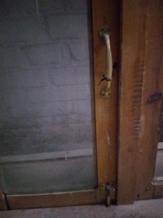 Deraza narxini kelishamiz