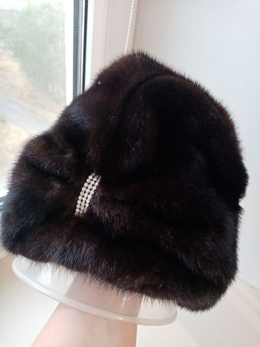 Продам норковую шапку